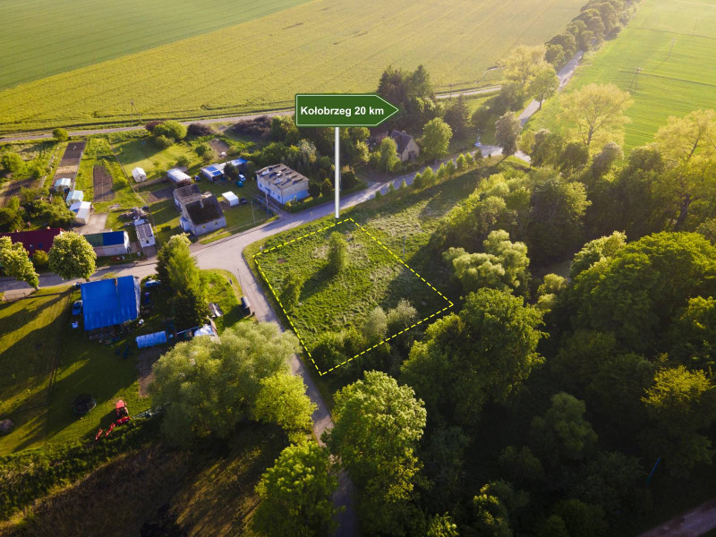 Działka 1565 m² w Kłopotowie, powiat kołobrzeski