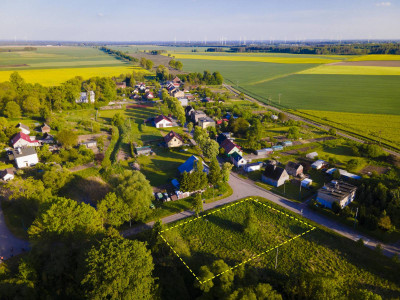 Działka 1565 m² w Kłopotowie, powiat kołobrzeski