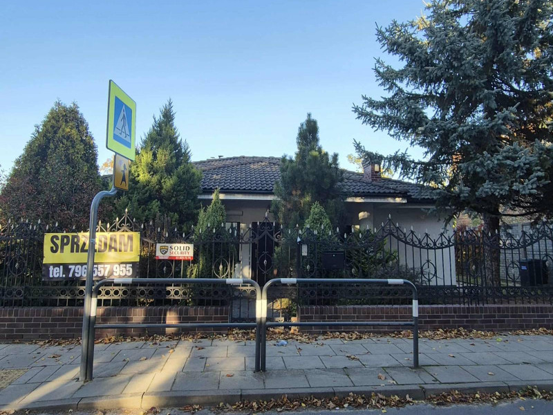 Wolnostojący, parterowy dom z ogrodem na Świerczewie, 216mkw