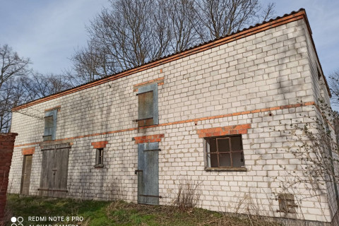 Sprzedam działkę siedliskową