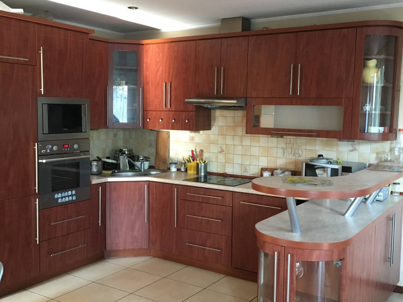 DOM POD DZIAŁALNOŚĆ, MAGAZYN LUB MIESZKANIA PRACOWNICZE