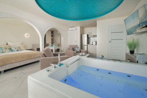 Sprzedam Obiekt z Apartamentami z wyposażeniem