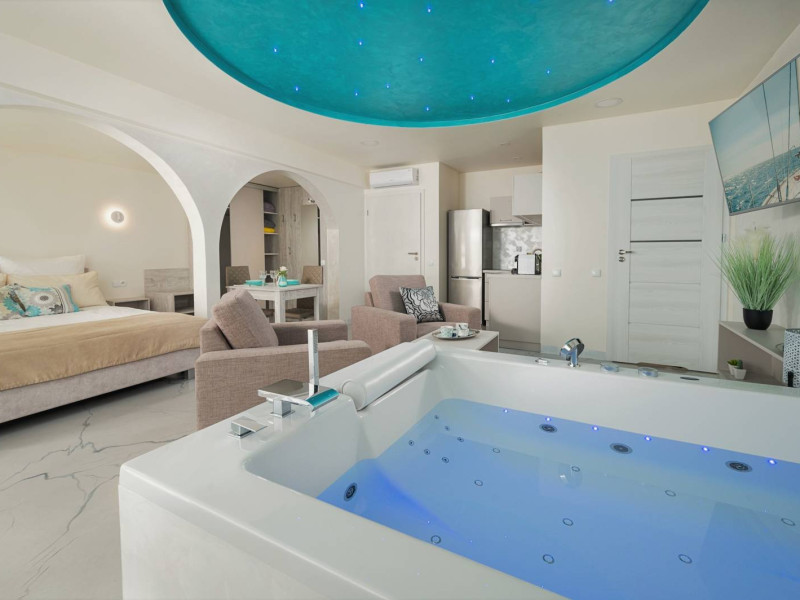 Sprzedam Obiekt z Apartamentami z wyposażeniem