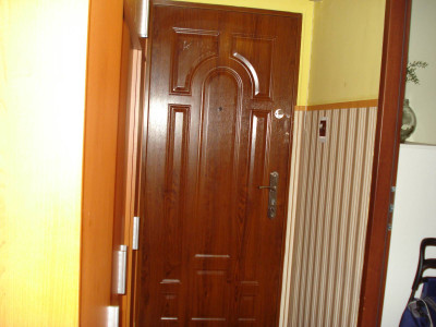 Bardzo dobra lokalizacja! Zadbane, do wprowadzenia się!