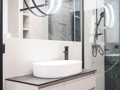 Piękne narożne mieszkanie w wysokim standardzie z balkonem i garażem