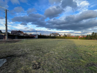 Działka w Jaworzu na zabudowę rezydencjonalną lub inwestycyjną dla dewelopera.