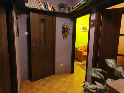 Sprzedam mieszkanie 4 pokojowe ,taras,parkong,balkon,piwnica