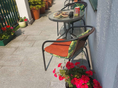 Sprzedam mieszkanie 4 pokojowe ,taras,parkong,balkon,piwnica