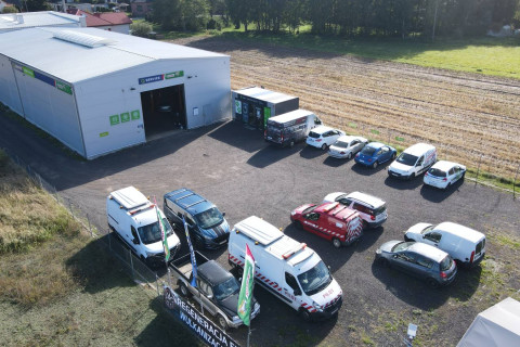 Hala magazynowo - usługowa z biurowcem