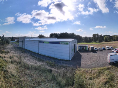 Hala magazynowo - usługowa z biurowcem