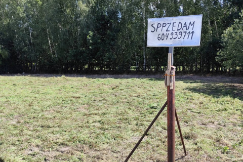 Sprzedaż działki
