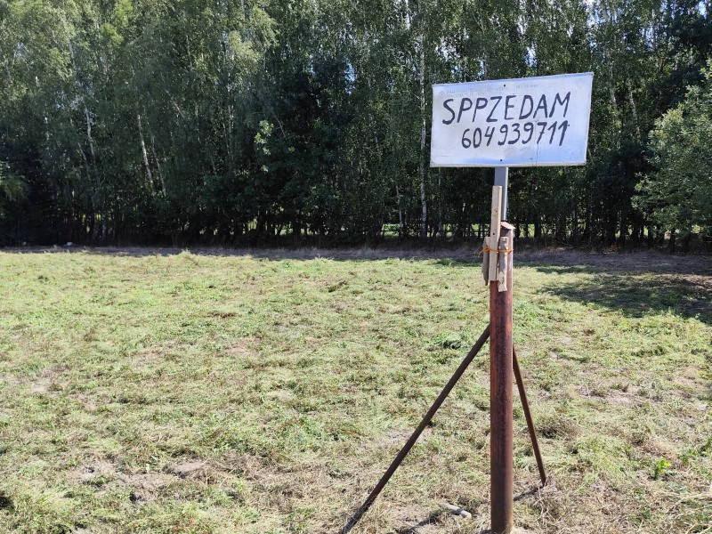 Sprzedaż działki