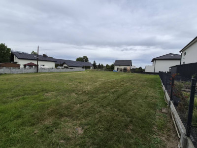 Działka budowlana 1112 m² z kanalizacją – Jastrzębie-Zdrój, Bzie Górne