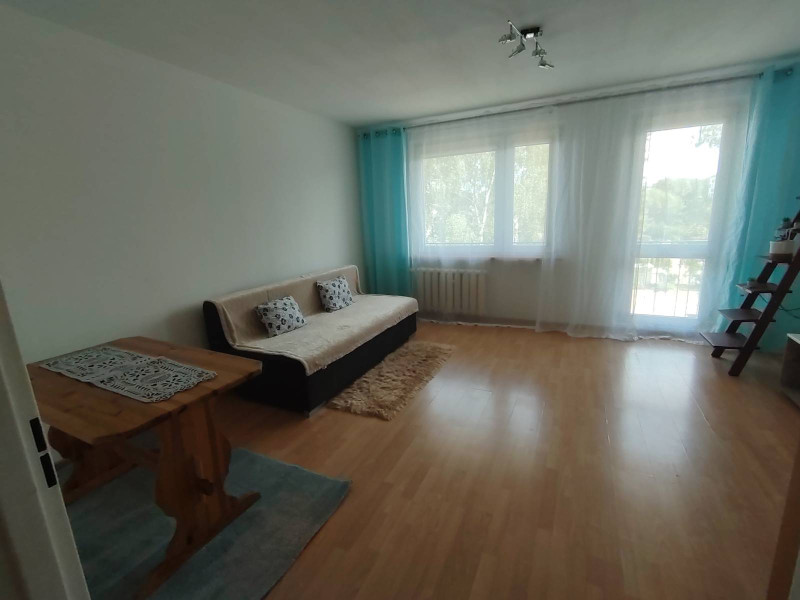 Przytulna kawalerka z balkonem