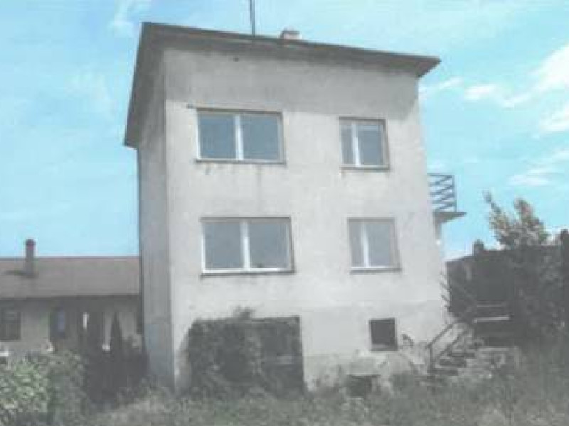 Ogłoszenie o pierwszym pisemnym przetargu nieograniczonym na sprzedaż nieruchomości w Unisławiu