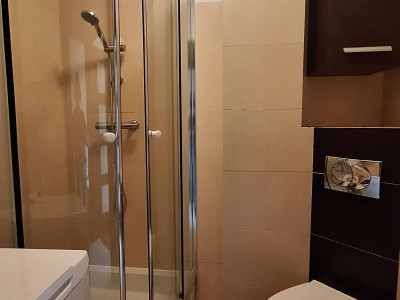 Przytulne, świeżo odświeżone 3 pokoje z balkonem na Ochocie – ul. Dickensa!