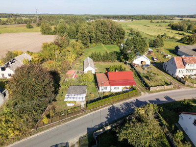Niewielki dom | Duża działka i własny staw | Nieruchomość z potencjałem