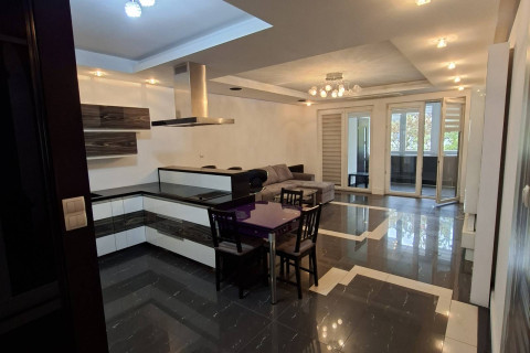 Apartament 3 pokojowy,76 m2, duż loggia , klima, sauna, W-wa Zacisze Wyspowa 1