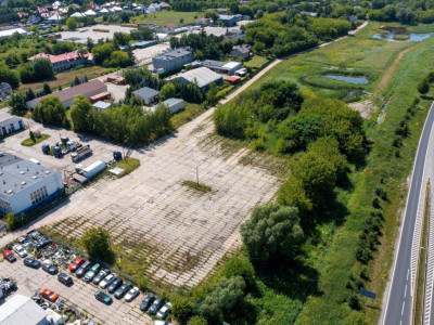 Utwardzona działka w bardzo atrakcyjnej lokalizacji